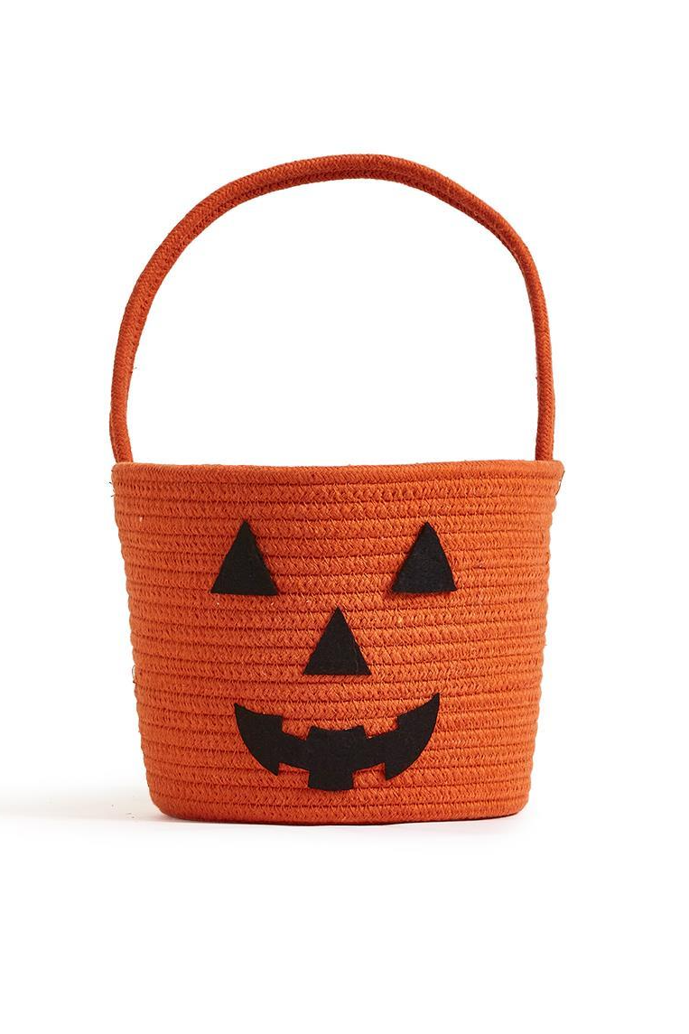 Tricked Out Halloween Baskets