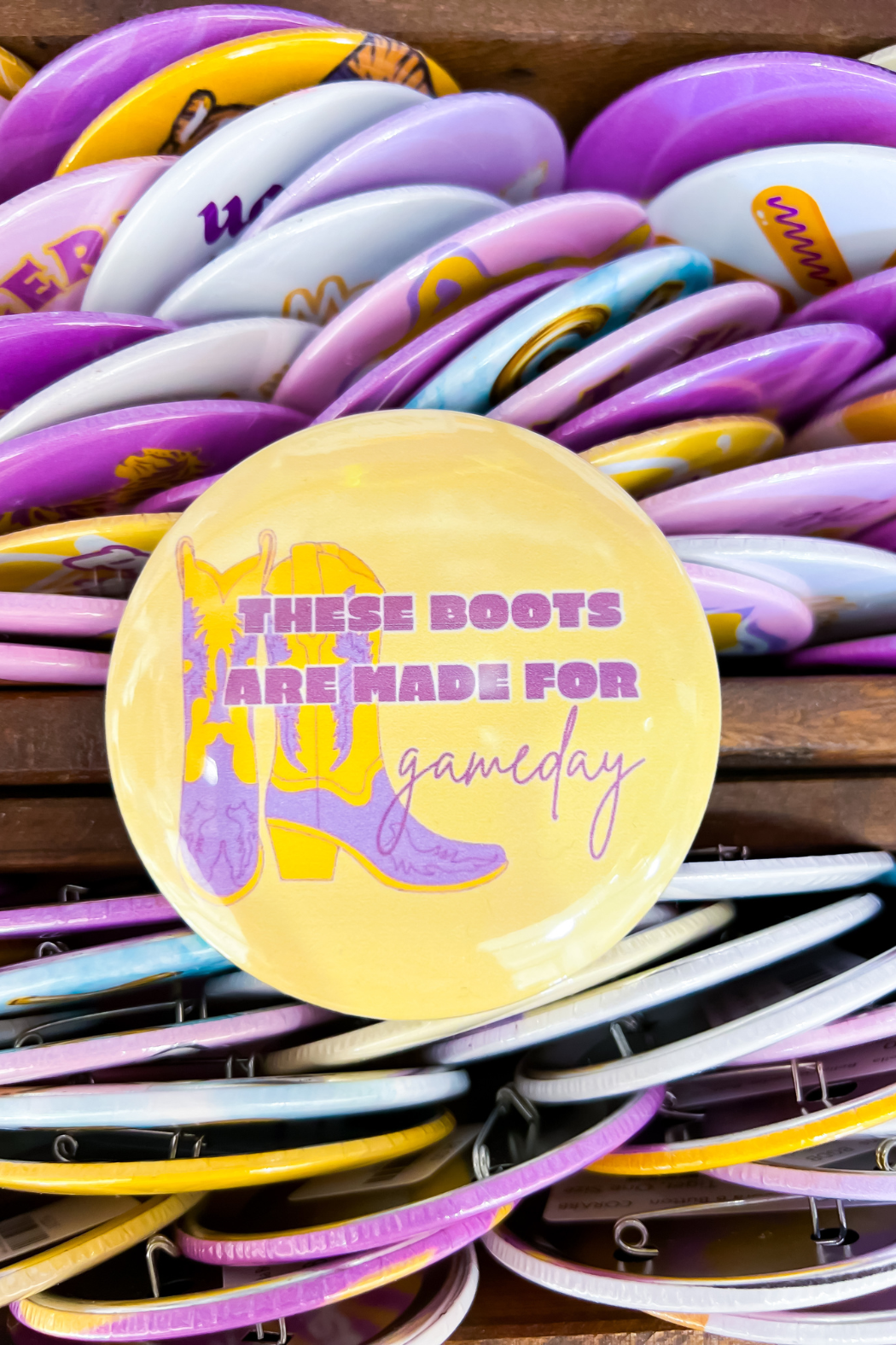 Bella Gameday Buttons