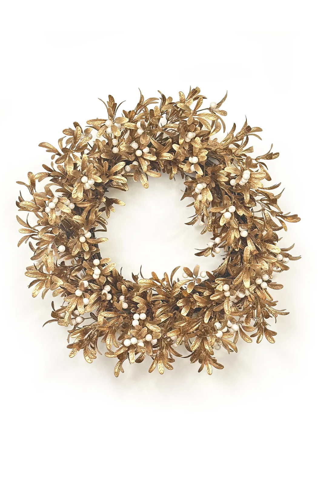24" Pearl Mistletoe Wreath