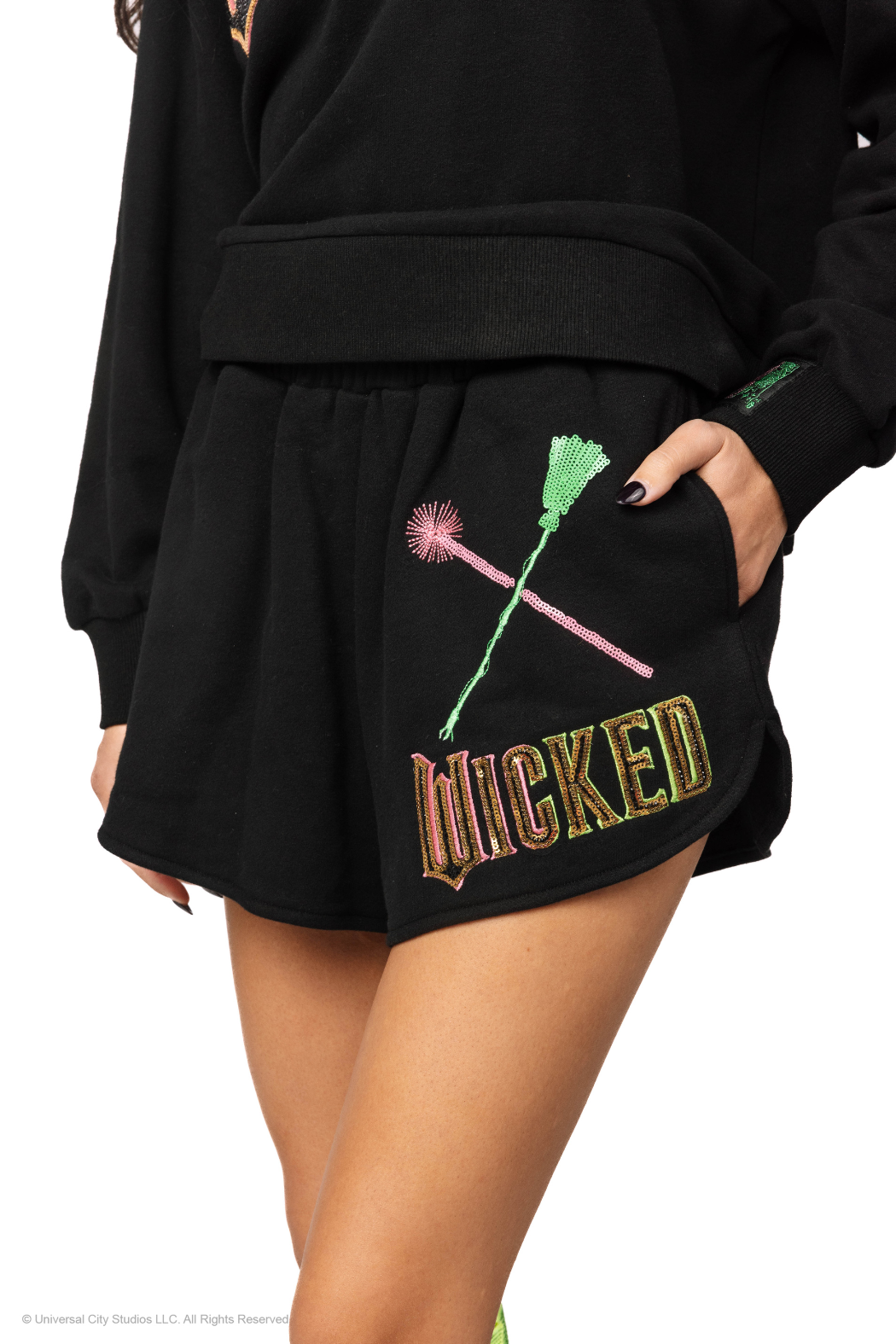 Licensed Broom & Wand Short