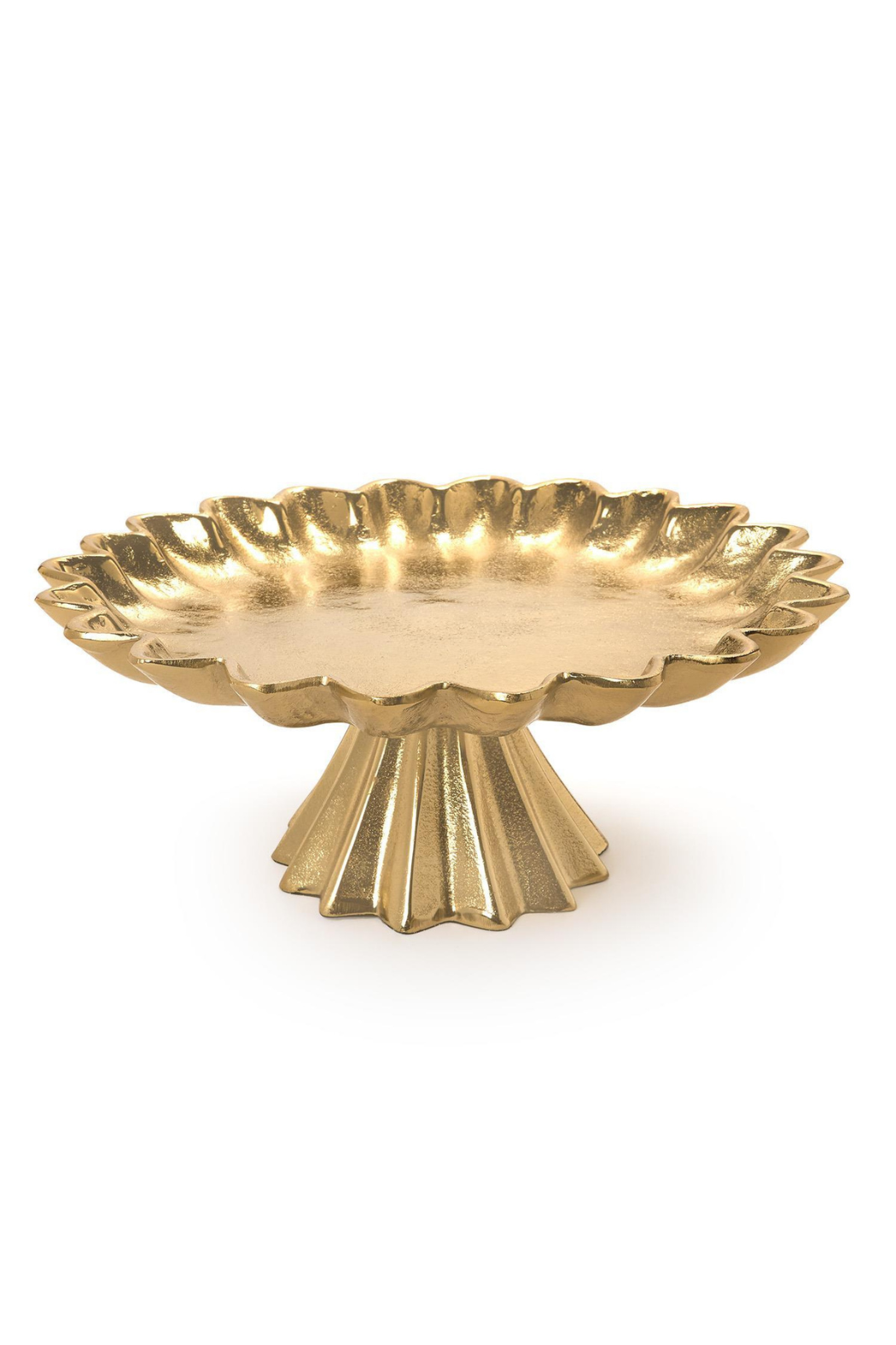 Scalloped Edge Cake Stand